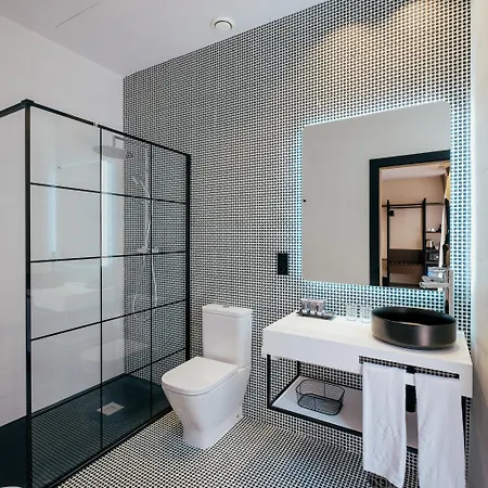 מלון Cetina Casa De Telas 4*